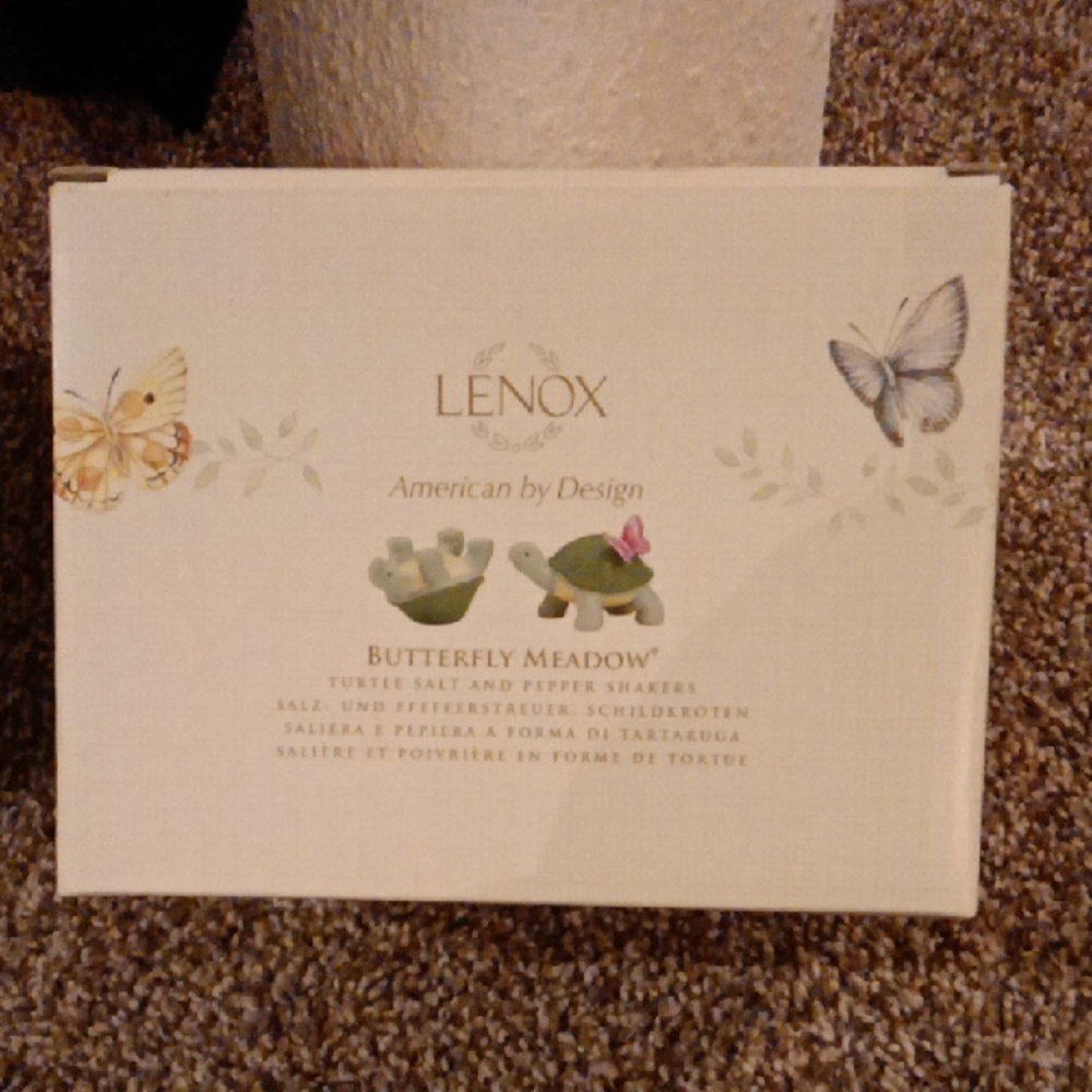 Lenox Butterfly Meadow Turtle Shakers